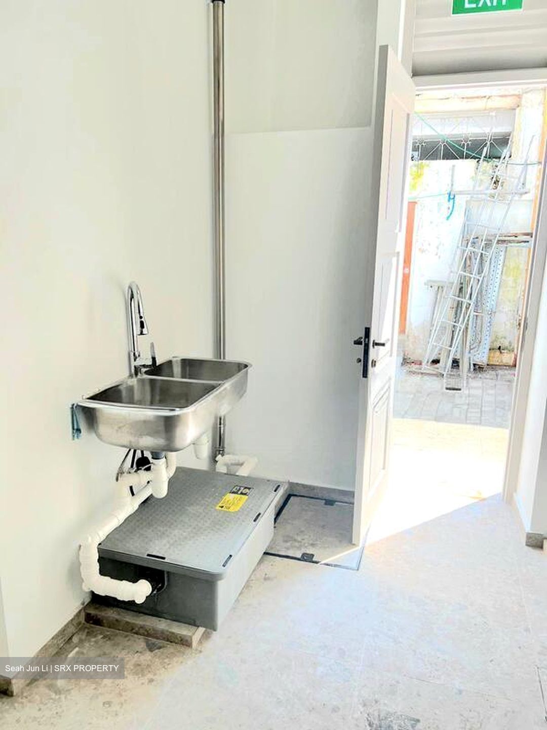 Jalan Besar (D8), Retail #514765861